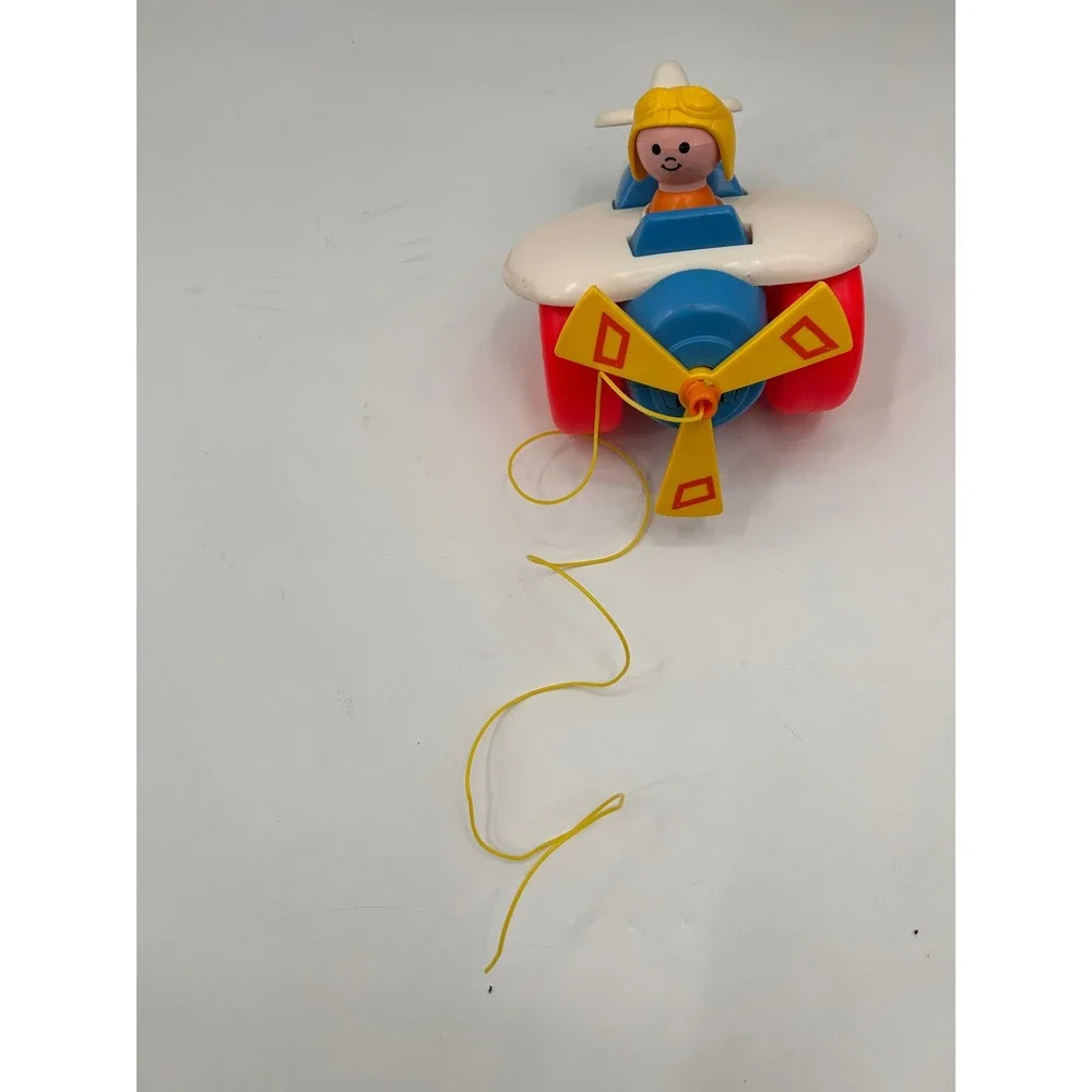 Vintage 1980 Fisher Price #171 Pull Along Airplane Toy Pilot Propeller Collector